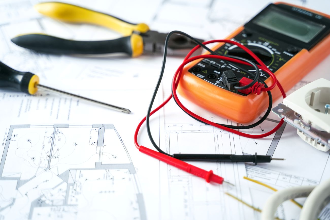 elektromos-halozat-kiepitese1 Elektromos hálózat kiépítése magánszemélyeknek